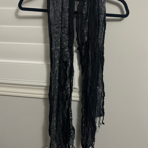 Scarf - Picture 2 of 2